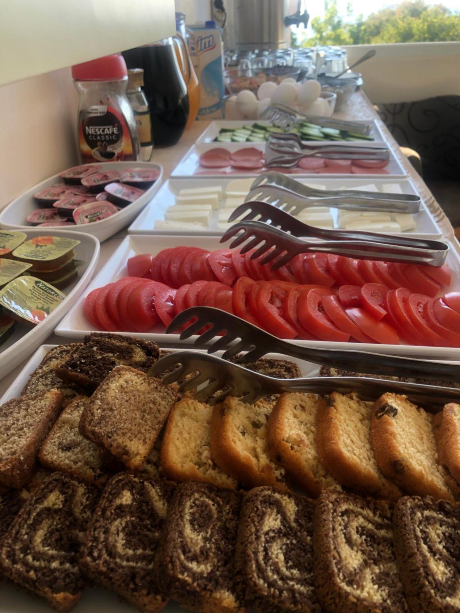 Bachos Hotel Sultanahmet Enjoy Breakfast On The Teracce With A Sea View — Fotoğraflar 3